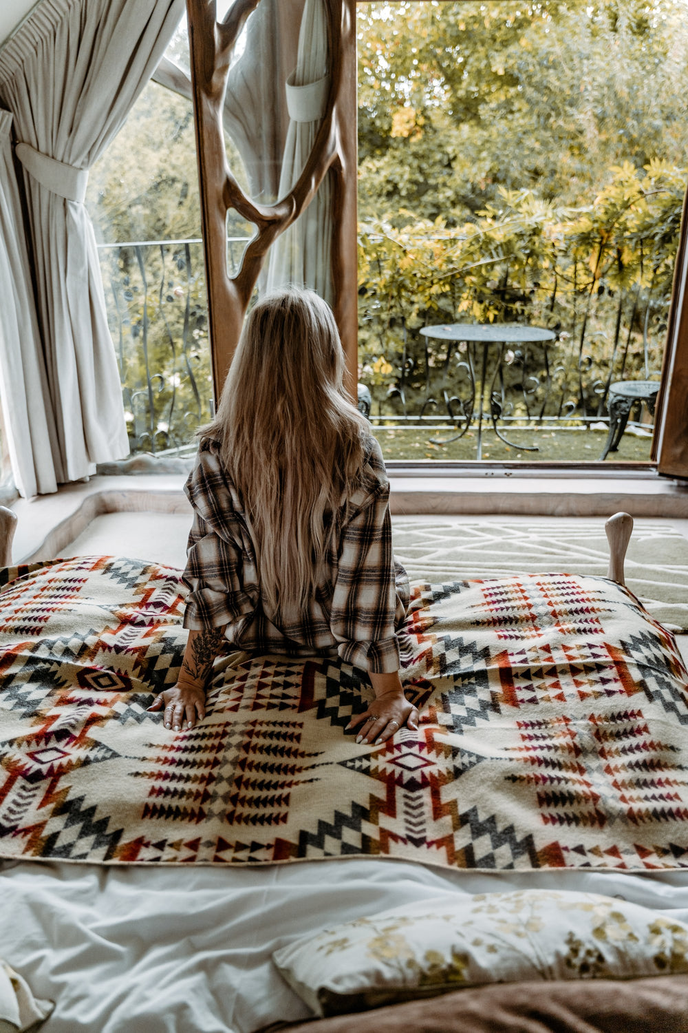 Secoya Eco-Friendly Blanket | Recycled Acrylic Throw | Lightweight Hiking Gear