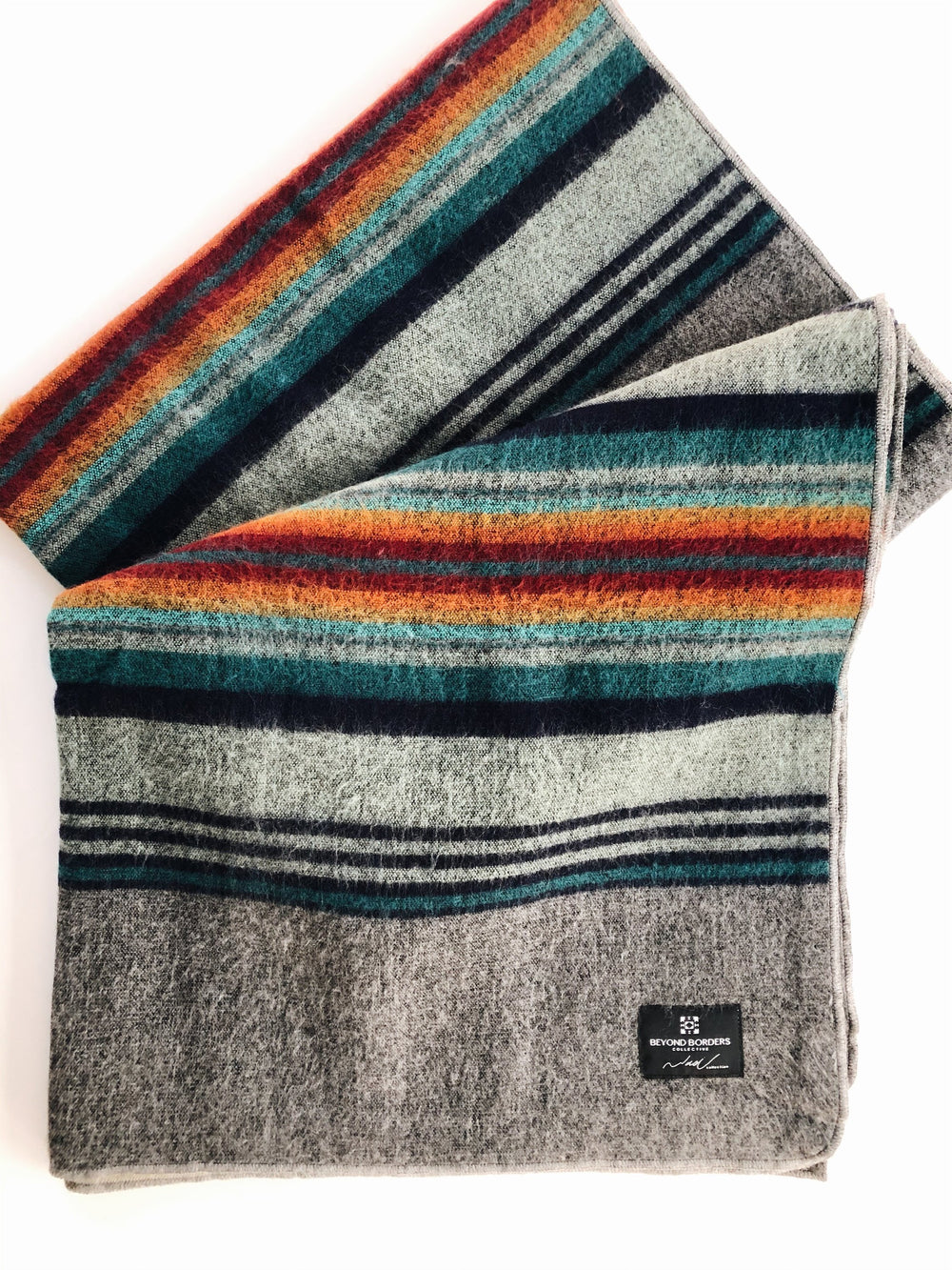 El Viajero Outdoor Reversible Queen Blanket | Handmade Sustainable Throw | Cozy Camping & Home Comfort